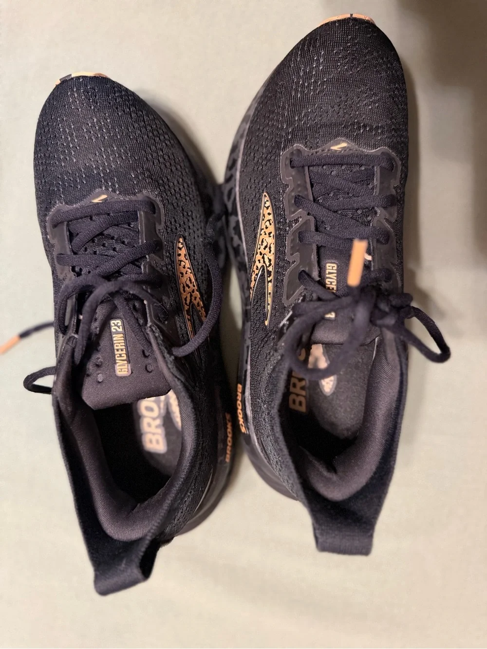 Brooks Women's Glycerin 23 Running Shoes - Black with Gold Leopard Accent